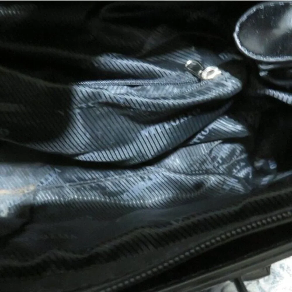 Vittorio Croc embossed Italian leather satchel handbag & Matching Wallet